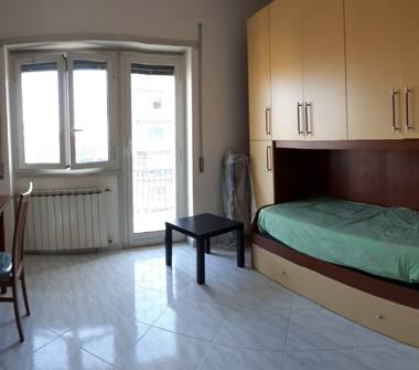 Porzione di casa in affitto a Roma, Zona Cinecittà