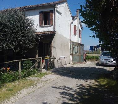 Porzione di casa in vendita a Campolongo Maggiore, Frazione Liettoli