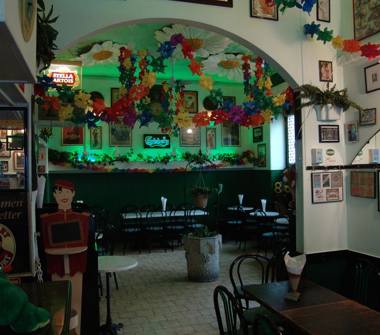 Birreria/Pub in vendita a Milano, Zona De Angeli