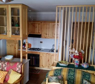 Quadrilocale in vendita a Spezzano della Sila, Frazione Moccone