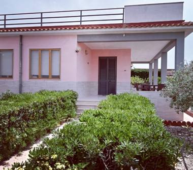 Affitto Villa Vacanze a Pachino (Siracusa), Viale Europa 7