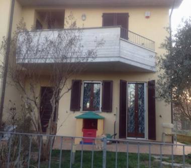 Villetta a schiera in vendita a Ostra, Frazione Pianello