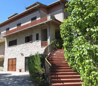 Villa in vendita a Ferentillo (Terni)