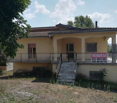 Casa indipendente in vendita a Grottaminarda (Avellino)