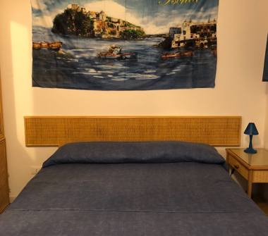 Trilocale in affitto a Forio (Napoli)