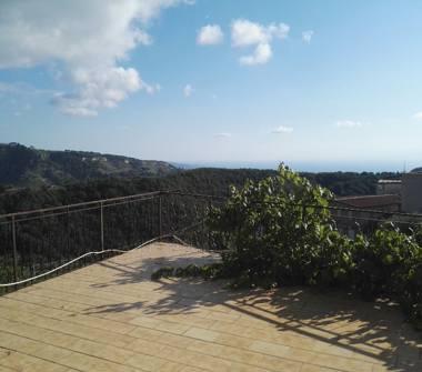 Quadrilocale in vendita a Reggio Calabria, Frazione Orti