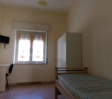 Affitto Stanza Doppia a Napoli, Zona Fuorigrotta