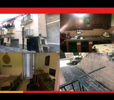 Casa indipendente in vendita a Campagna (Salerno)