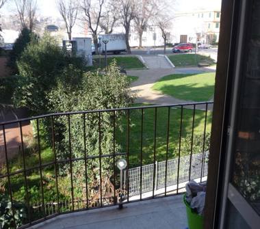 Affitto Stanza Singola a Roma, Zona Romanina, Via Macedonio Melloni 10