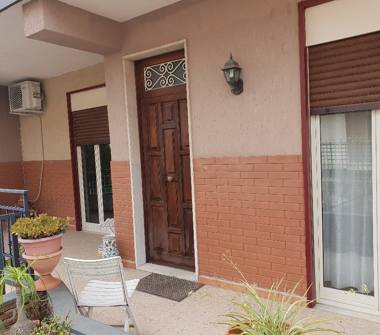 Quadrilocale in vendita a Trecastagni (Catania)