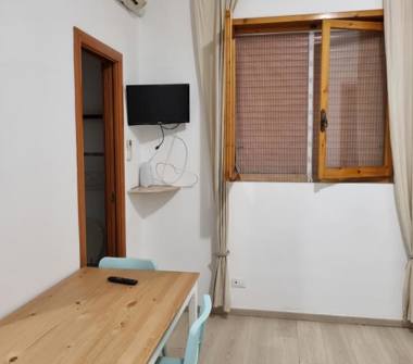 Casa indipendente in affitto a Gaeta (Latina), Via Rapallo 10