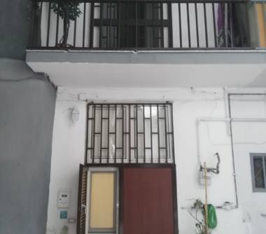 Trilocale in vendita a Napoli, Zona Avvocata