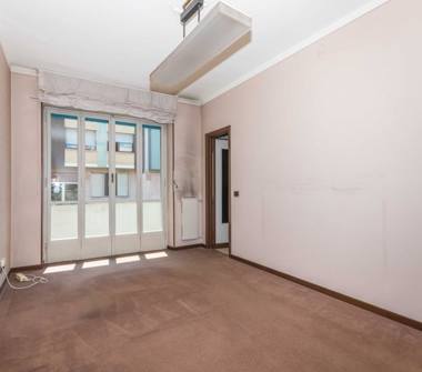 Appartamento in vendita a Torino, Zona Lingotto