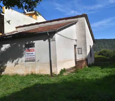 Casa indipendente in vendita a Capistrello (L'Aquila), Strada Regionale 82 58