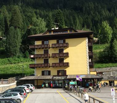 Affitto Appartamento Vacanze a Moena (Trento), Via de San Pellegrino 2