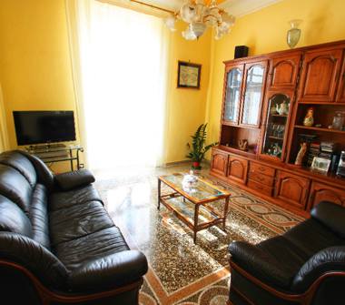 Appartamento in vendita a Savona, Frazione Centro città