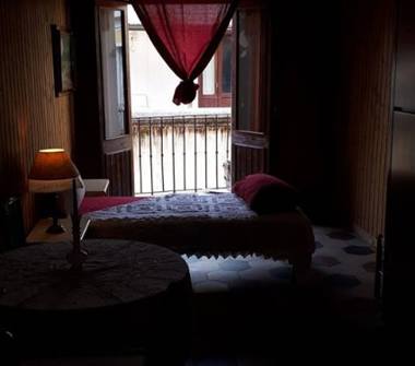 Affitto Stanza Posto letto a Cagliari, Frazione Centro città