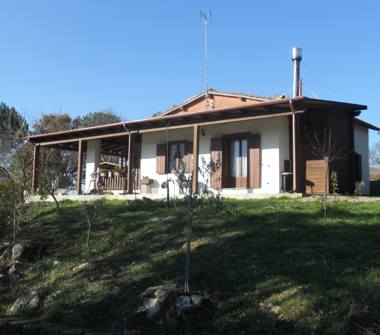 Villa in vendita a Vejano (Viterbo)