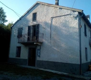 Rustico/Casale in vendita a Bardineto (Savona)