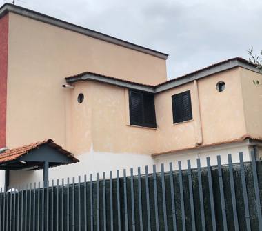 Trilocale in vendita a Casalnuovo di Napoli, Frazione Licignano Di Napoli, Via U. Foscolo 2