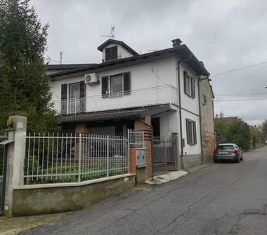 Casa indipendente in vendita a Conzano, Frazione San Maurizio