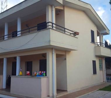 Villa in vendita a Anzio (Roma)