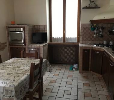 Trilocale in vendita a Napoli, Zona Poggioreale