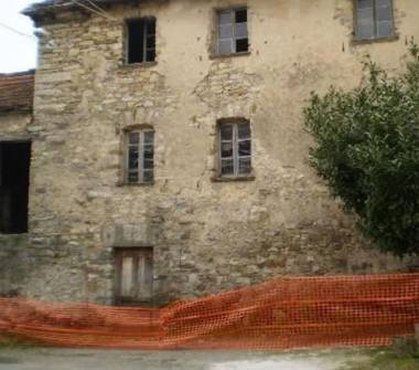 Rustico/Casale in vendita a Bedonia, Frazione Caneso