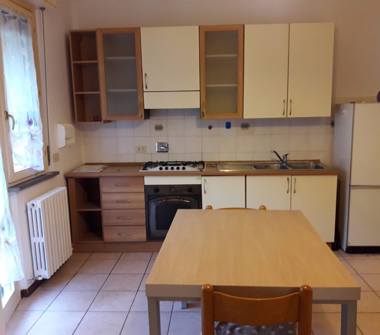 Trilocale in vendita a Urbino, Frazione Trasanni