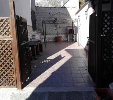 Casa indipendente in vendita a Massa d'Albe, Frazione Forme