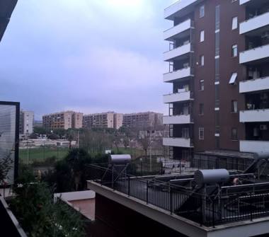 Trilocale in vendita a Roma, Zona Cinecittà