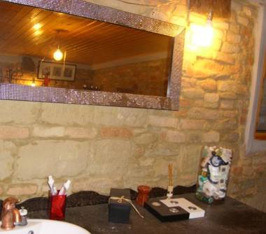 Casa indipendente in vendita a Mombaroccio (Pesaro e Urbino)