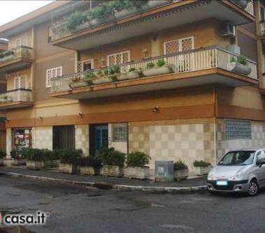 Ufficio in vendita a Roma, Zona Laurentina