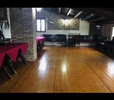 Birreria/Pub in gestione a Masi, Frazione Colombare