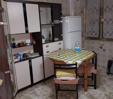 Trilocale in vendita a Taranto, Frazione Tamburi