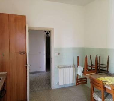 Appartamento in vendita a Aprilia, Frazione Campoleone, Via Campoleone Scalo 66