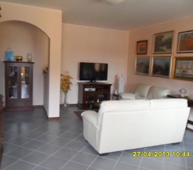 Trilocale in vendita a Rovello Porro (Como)