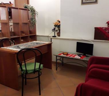 Bilocale in affitto a Brindisi, Frazione Centro città, Piazza Anime 0