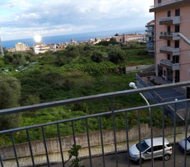 Quadrilocale in vendita a Acireale (Catania)