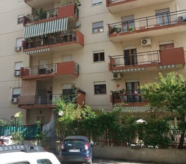 Quadrilocale in vendita a Palermo, Zona Uditore