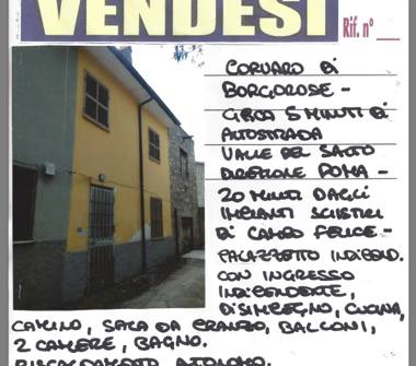 Porzione di casa in vendita a Borgorose, Frazione Corvaro