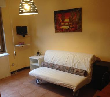 Bilocale in affitto a Peschiera Borromeo, Frazione Linate