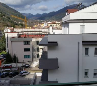 Quadrilocale in vendita a Giffoni Valle Piana (Salerno)