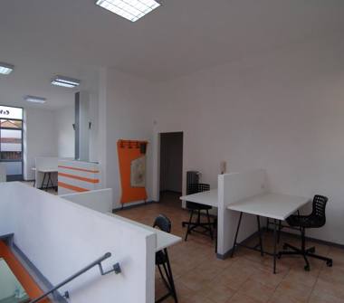 Negozio in vendita a Moncalieri, Frazione Testona