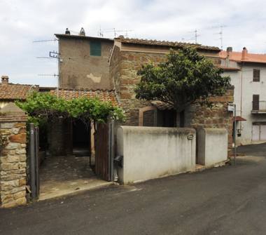 Casa indipendente in vendita a Monte Romano (Viterbo)