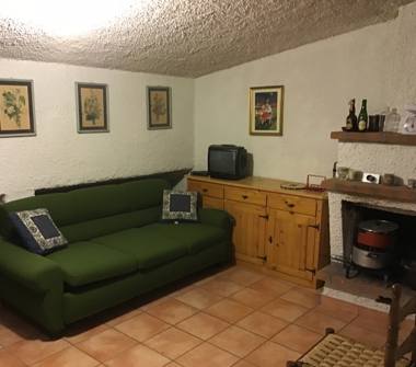 Mansarda in vendita a Lucoli, Frazione Casamaina