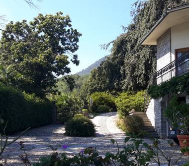 Villa in vendita a Brenta (Varese)