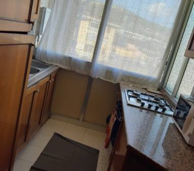 Quadrilocale in vendita a Messina, Frazione Santa Lucia