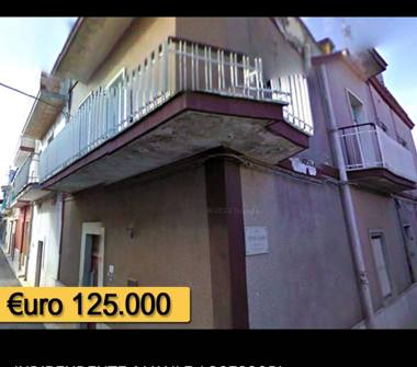 Casa indipendente in vendita a Sammichele di Bari (Bari)