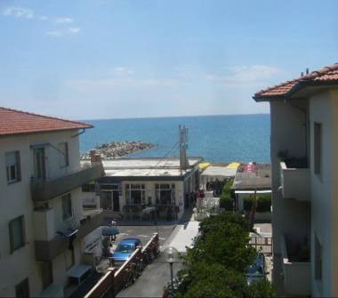 Affitto Appartamento Vacanze a Cecina (Livorno), Via Giovanni Da Verrazzano 3